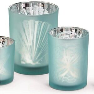 NEW Two’s Company Frosted Summer Sea Life Candle Votives Set of 2 Blue Sliver